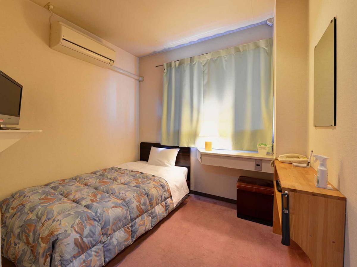 Hotel Crane Tachibana Миядзаки Екстериор снимка