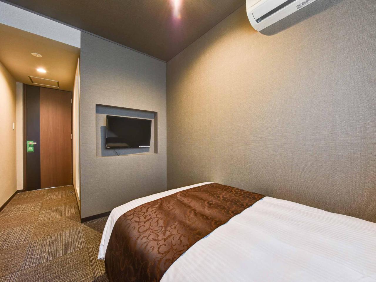 Hotel Crane Tachibana Миядзаки Екстериор снимка